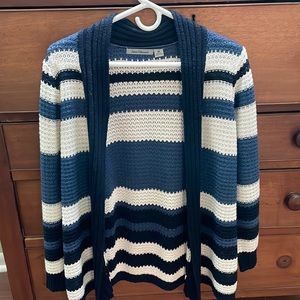 Jason Maxwell cardigan size medium